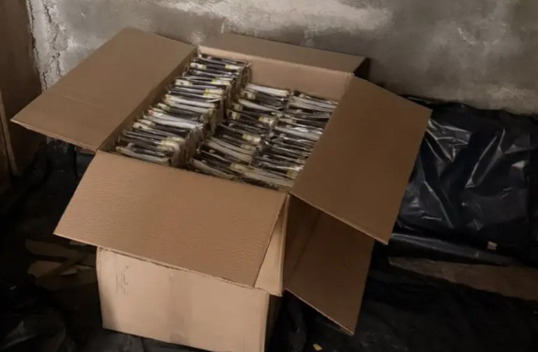 Εξαρθρώθηκε εγκληματική ομάδα που διακινούσε λαθραία τσιγάρα  Ένα εκ. ευρώ η ζημιά για το ελληνικό Δημόσιο