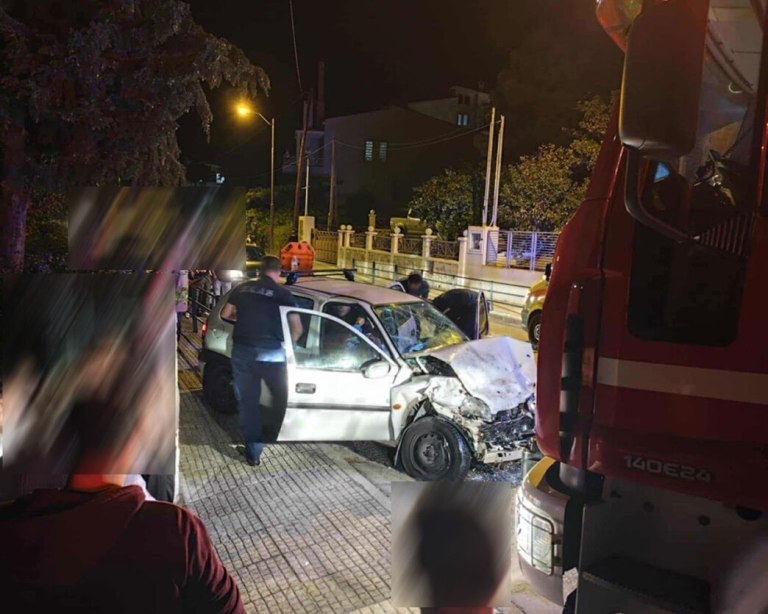 Καβάλα: Σοβαρό τροχαίο με 4 τραυματίες  Απεγκλωβίστηκαν μητέρα και παιδί  Μεθυσμένος ο άλλος οδηγός