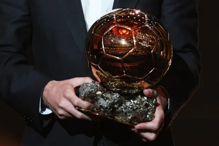 Η ώρα της Χρυσής Μπάλας: Ντεμπελέ και Γιαμάλ τα φαβορί  Όλες οι υποψηφιότητες