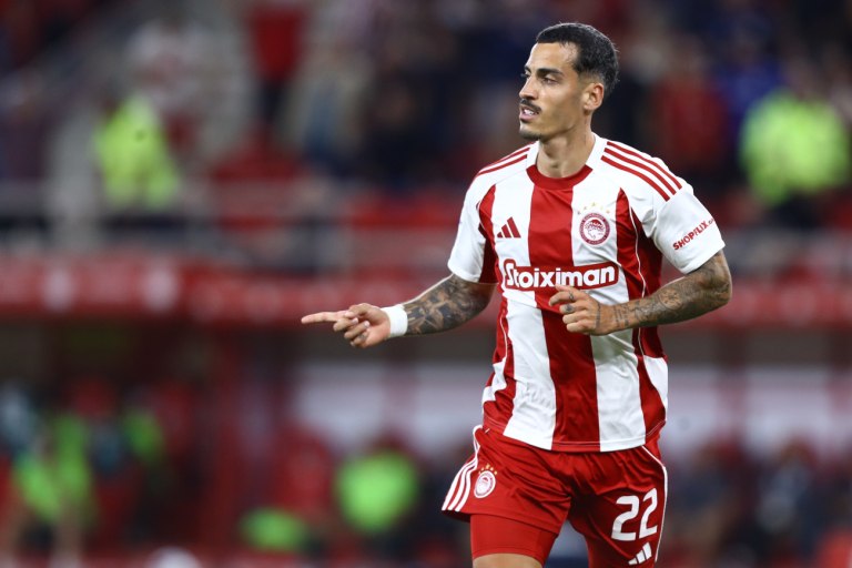 Νέο προβάδισμα για τον Ολυμπιακό (2-1)  Βρήκε δίχτυα και ο Τσικίνιο (vids)