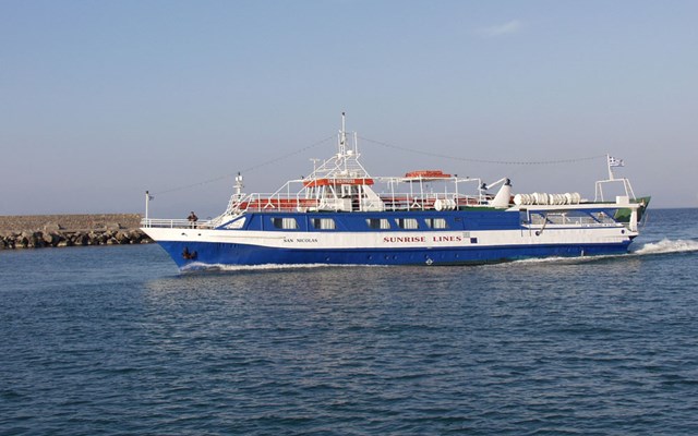 Κρίσιμη σύσκεψη στο Υπουργείο Ναυτιλίας - Στο τραπέζι μέτρα για το κόστος των ακτοπλοϊκών εισιτηρίων