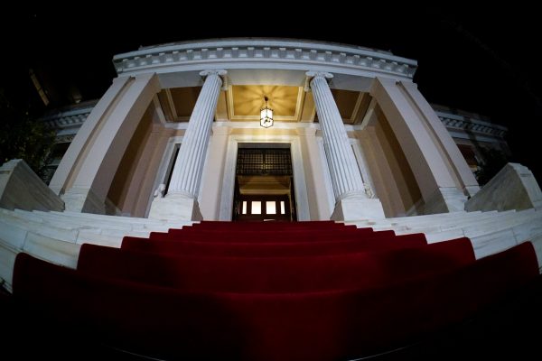 Μέση Ανατολή: Το Μπρεντ κληρώνει τα μέτρα για την αισχροκέρδεια