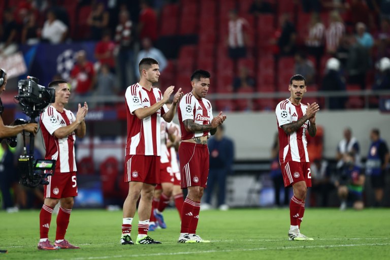 Το μήνυμα του Ολυμπιακού μετά την πρεμιέρα στο Champions League: Συνεχίζουμε ενωμένοι το ταξίδι μας στα αστέρια! (pic)