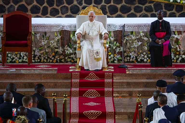 Καμερούν: Ο Πάπας Λέων καταγγέλλει έναν κόσμο που ρημάζεται από τυράννους