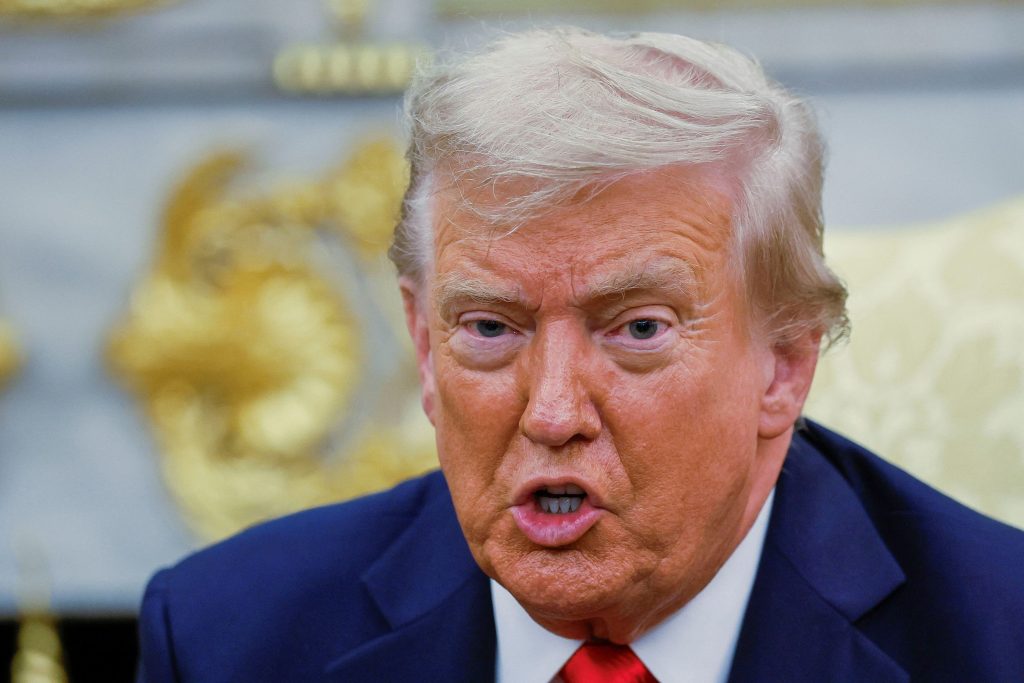 Ξεκίνησε η δίκη του Ράιαν Ράουθ για την απόπειρα δολοφονίας του Ντόναλντ Τραμπ στη Φλόριντα