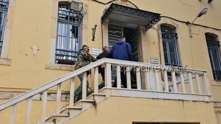 Στον Εισαγγελέα Χανίων ο Πολωνός που συνελήφθη για κατασκοπεία στη Σούδα  Τα τρία τελευταία χρόνια έμενε στην περιοχή