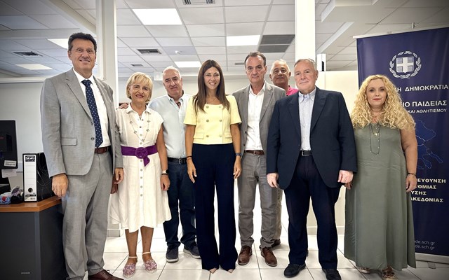 Σ. Ζαχαράκη: Σε τέσσερα χρόνια θα έχουν ανακαινιστεί πάνω από 2.500 σχολεία