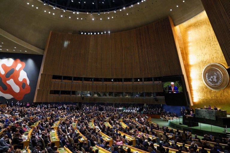 Επί ξυρού ακμής  Η Γενική Συνέλευση του ΟΗΕ στις Συμπληγάδες της Γάζας, της Ουκρανίας και του Τραμπ
