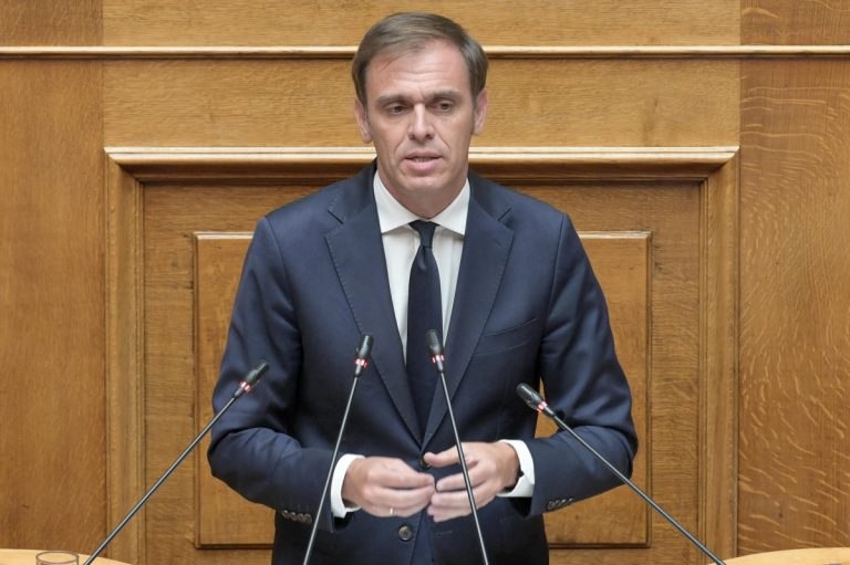 Πρωτόκολλο αγνοείται  Το βίντεο Μάντζου για το επίμαχο έγγραφο Βάρρα στο Βορίδη