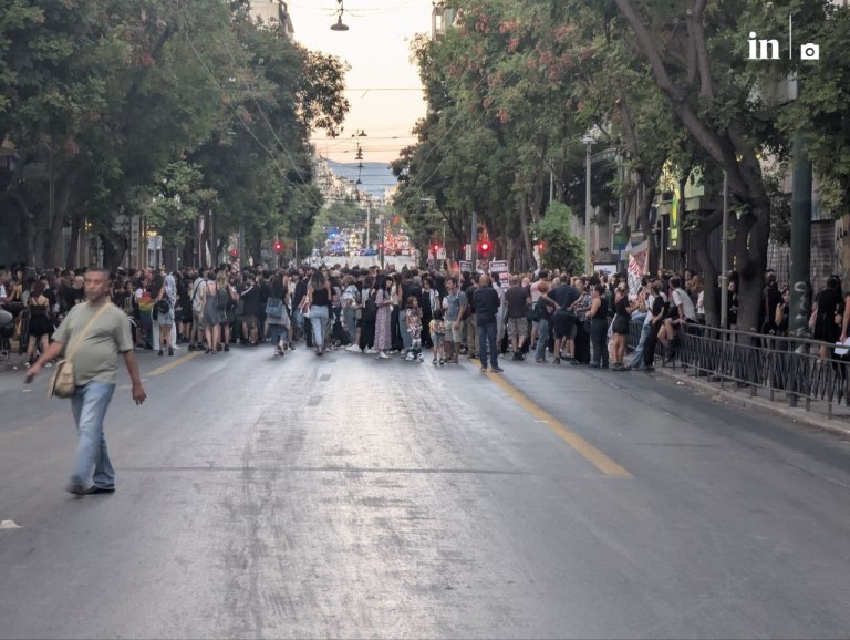 Οργή και θλίψη η Zackie θα μας λείψει  Πορεία για τα επτά χρόνια από τη δολοφονία του Ζακ