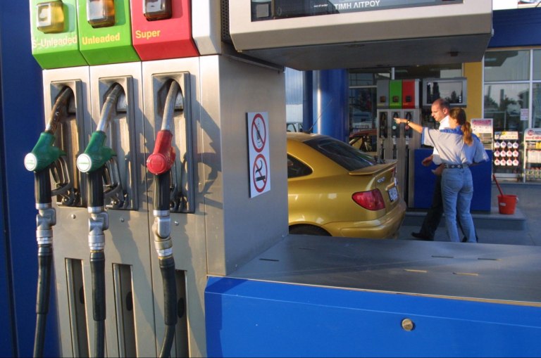 Όσο συνεχίζεται ο πόλεμος στα τσαντόρ, τόσο τα καύσιμα και η ακρίβεια θα πιάνουν τιμές ρεκόρ