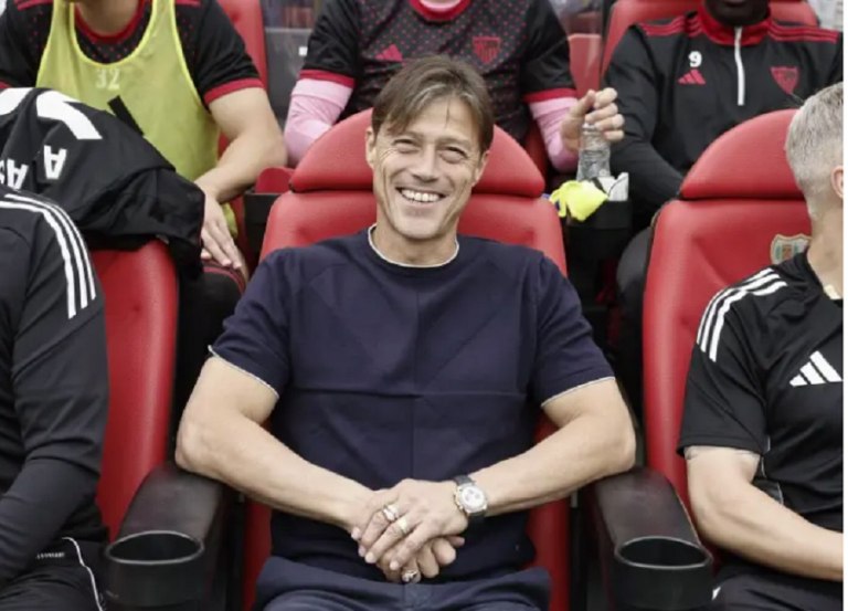 Η Marca για τον Αλμέιδα: Ανέστησε τη Σεβίλλη  Κάθε ομιλία του ένα μάθημα ζωής (vid)