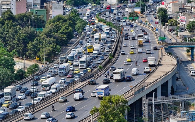 Έρχονται ειδοποιήσεις για ανασφάλιστα οχήματα και για όσους δεν έχουν καταβάλει τέλη κυκλοφορίας
