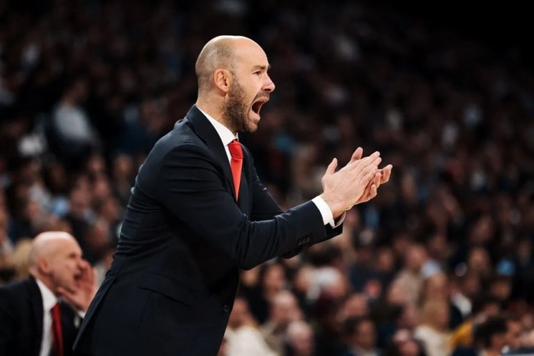 Παραιτήθηκε ο Σπανούλης  Ποιος θα κάτσει στον πάγκο της Μονακό κόντρα στον Ολυμπιακό