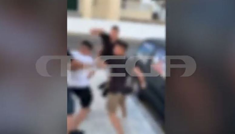 Ανήλικοι ξυλοκόπησαν μέχρι