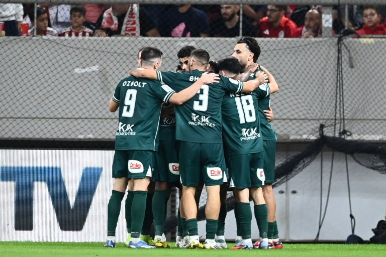 Ισοφάρισε ξανά ο Λεβαδειακός (2-2, vids)  Έντονες διαμαρτυρίες των ερυθρόλευκων καθώς το VAR δεν μπορούσε να τσεκάρει την φάση για οφσάιντ