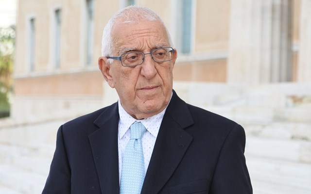 Νικήτας Κακλαμάνης: "Η Κύπρος δεν είναι και δεν θα μείνει ποτέ μόνη της" - Επίσκεψη του Προέδρου της Βουλής στη Λευκωσία