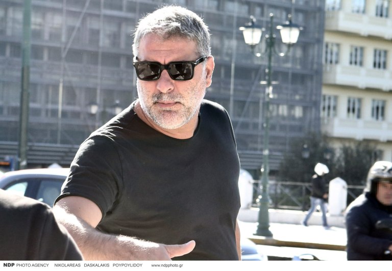 Βασίλης Μπισμπίκης: Στα δικαστήρια της Ευελπίδων, χωρίς τη Δέσποινα Βανδή