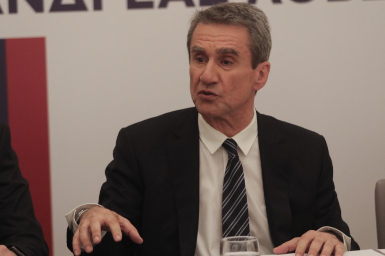 Ανδρέας Λοβέρδος: Αιχμές κατά Ανδρουλάκη  Πώς δικαιολόγησε μεταγραφή του στη ΝΔ