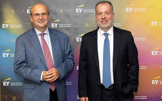 89η ΔΕΘ: Στη Θεσσαλονίκη επενδύει η ΕΥ Ελλάδος - Τα νέα της γραφεία εγκαινίασε ο Κ. Χατζηδάκης