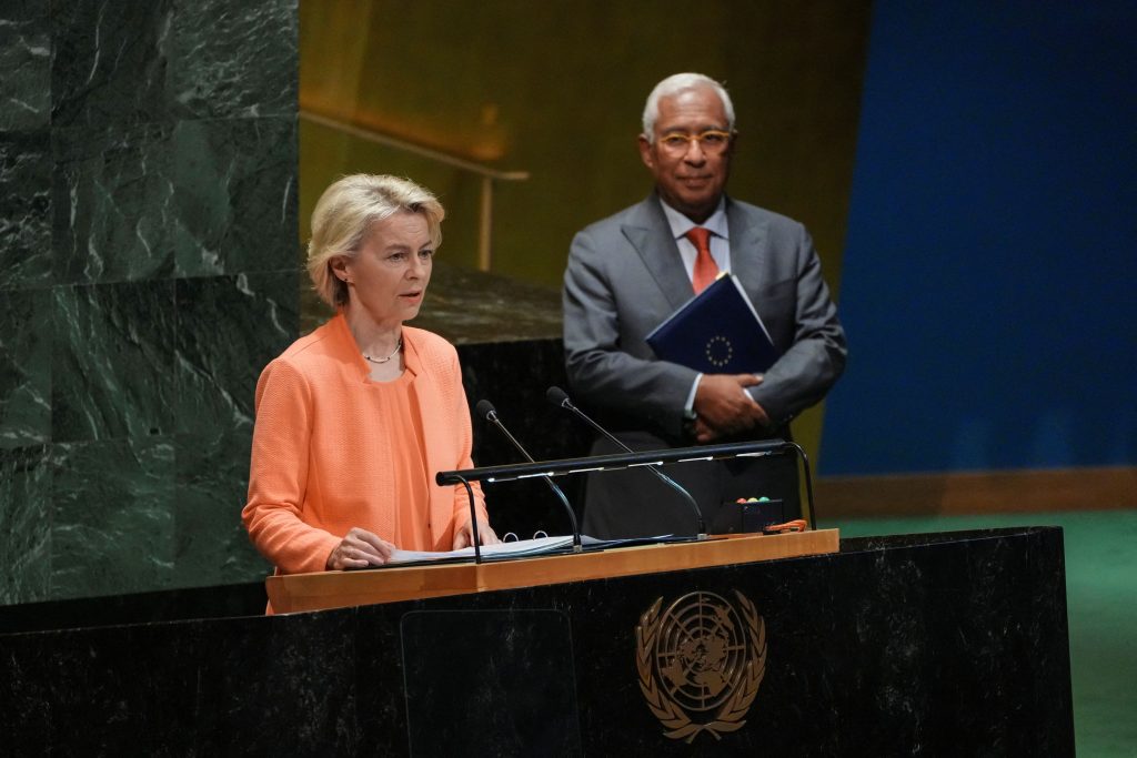 Η Φον Ντερ Λαιεν δικαιώνει τον Τραμπ: Η Ευρώπη θα απεξαρτηθεί πλήρως από το ρωσικό πετρέλαιο μέχρι το τέλος του 2025