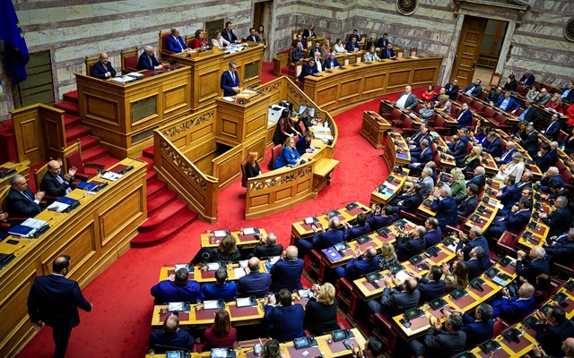 Κατατέθηκε το Προσχέδιο Προϋπολογισμού 2026: Ανάπτυξη 2,4% και πρωτογενές πλεόνασμα 2,8%