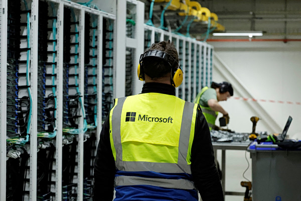 Microsoft: Στηρίζει την Anthropic στη διαμάχη της με το αμερικανικό Υπουργείο Άμυνας