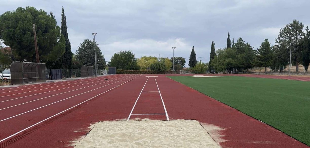 Παραδίδεται στους πολίτες το γήπεδο στίβου στη Νίκαια