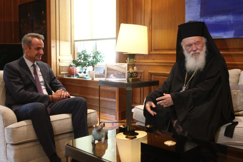 Συνάντηση Μητσοτάκη  Ιερώνυμου: Εξαιρετικό το επίπεδο συνεργασίας Πολιτείας και Εκκλησίας της Ελλάδος