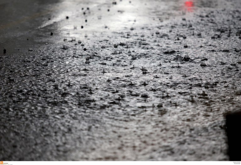 Κακοκαιρία: Κλειστά τα σχολεία στη Ζάκυνθο  Πλημμύρισε η Γεωπονική Σχολή στον Βόλο