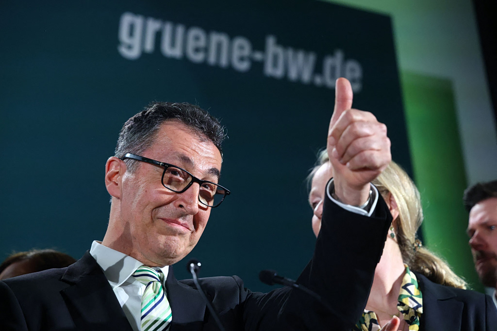 Τζεμ Εζντεμίρ: Ο πρώτος τουρκικής καταγωγής πρωθυπουργός;