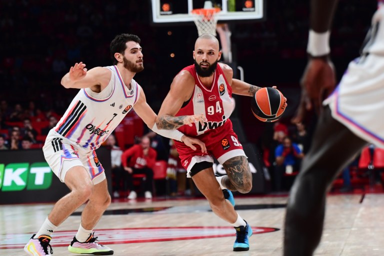 LIVE: Παρί  Ολυμπιακός