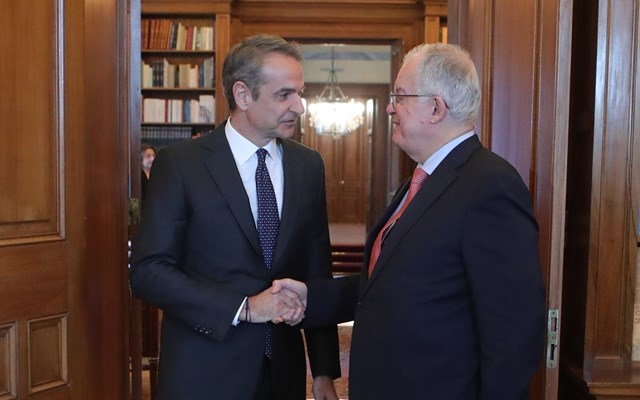 Πλαφόν στο περιθώριο κέρδους σε καύσιμα και σε προϊόντα super market με ορίζοντα τριμήνου