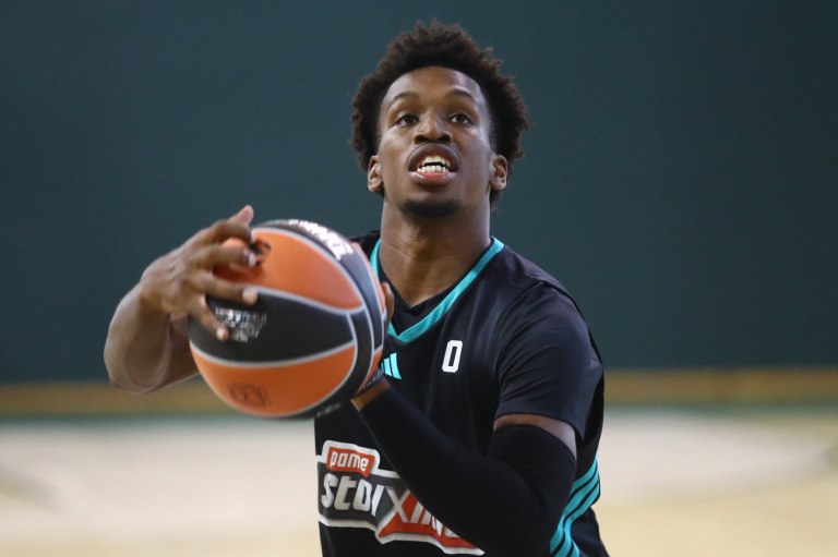 Παναθηναϊκός: Στο νοσοκομείο με ίωση ο Σορτς  Δεν πάει στην Αυστραλία