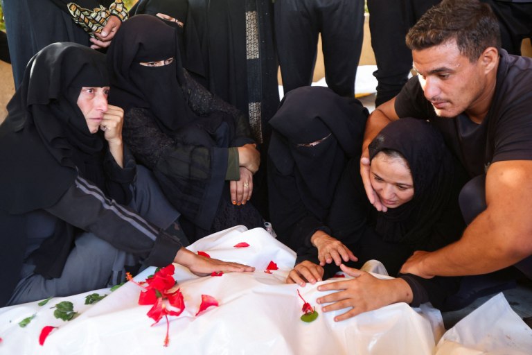 Γάζα: Η γενοκτονία σε αριθμούς  Το Ισραήλ έχει σκοτώσει έναν στους 33 Παλαιστίνιους