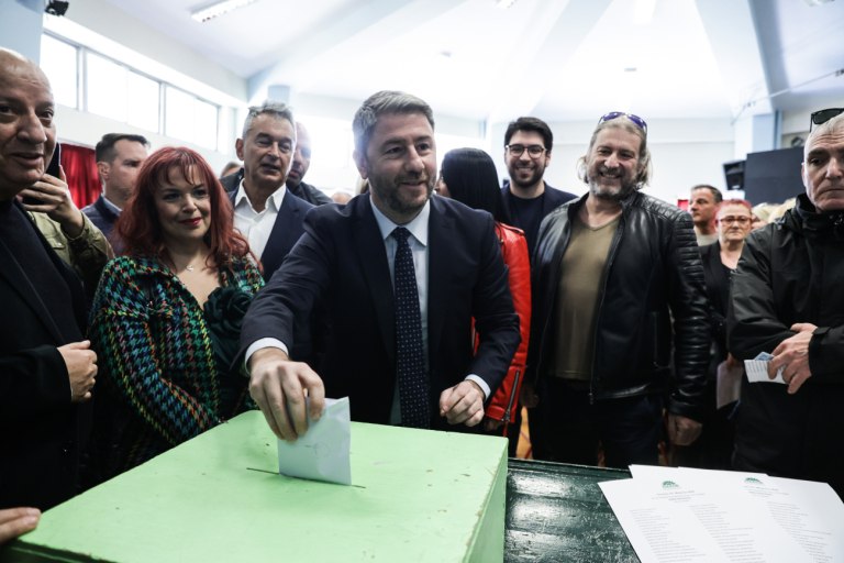 Ανδρουλάκης: Την Ελλάδα που αξίζεις δεν θα στη χαρίσουν  Θα την κερδίσουμε μαζί