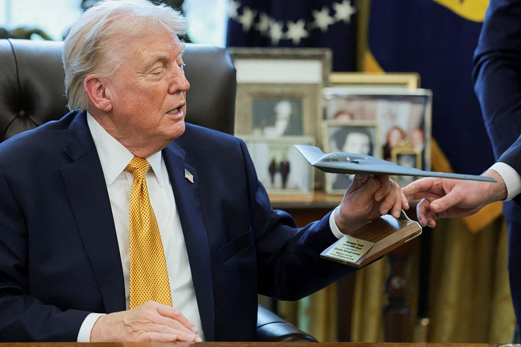 Τα όχι της Ευρώπης και ο εκβιασμός του Τραμπ