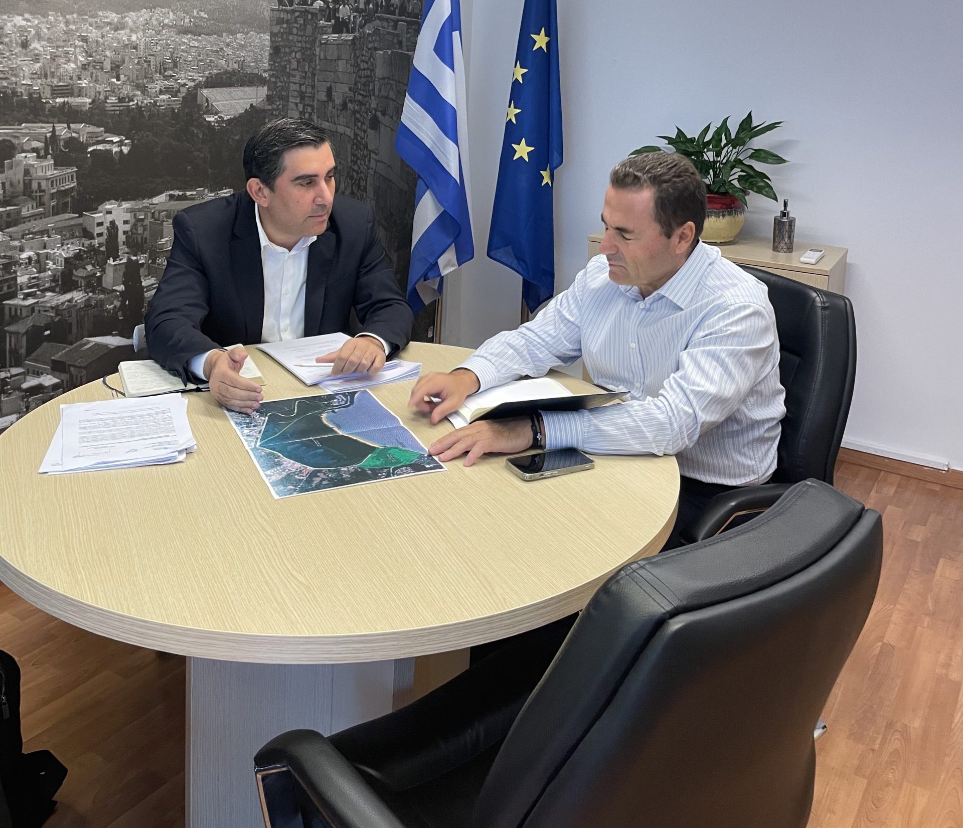 Δήμος Σκιάθου: Συνάντηση με ΕΤΑΔ για την αξιοποίηση του Κτήματος των Κουκουναριών