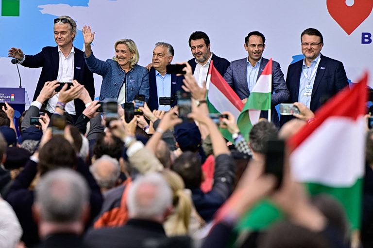 Δημοκρατική στροφή ή παρένθεση;  Η συντριπτική ήττα του Όρμπαν και τα μηνύματα για την Ακροδεξιά