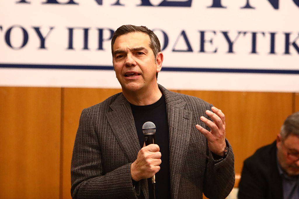 Τσίπρας: Η πρόσθεση της φθοράς και το νέο κόμμα