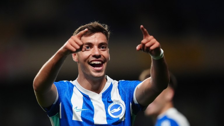 Έμεινε όρθια η Μπράιτον, με ασίστ Τζίμα (1-1)  Σημαντική νίκη για την Άστον Βίλα (2-1)