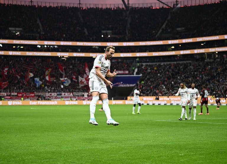 To 6Χ6 η Μπάγερν, κόλλησε η Ντόρτμουντ  Ο  Γιαννούλης νίκησε τον Κουλιεράκη στην ελληνική μονομαχία