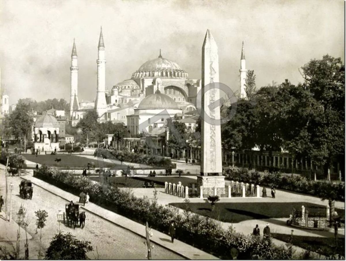 H φωτογραφική έκθεση Η