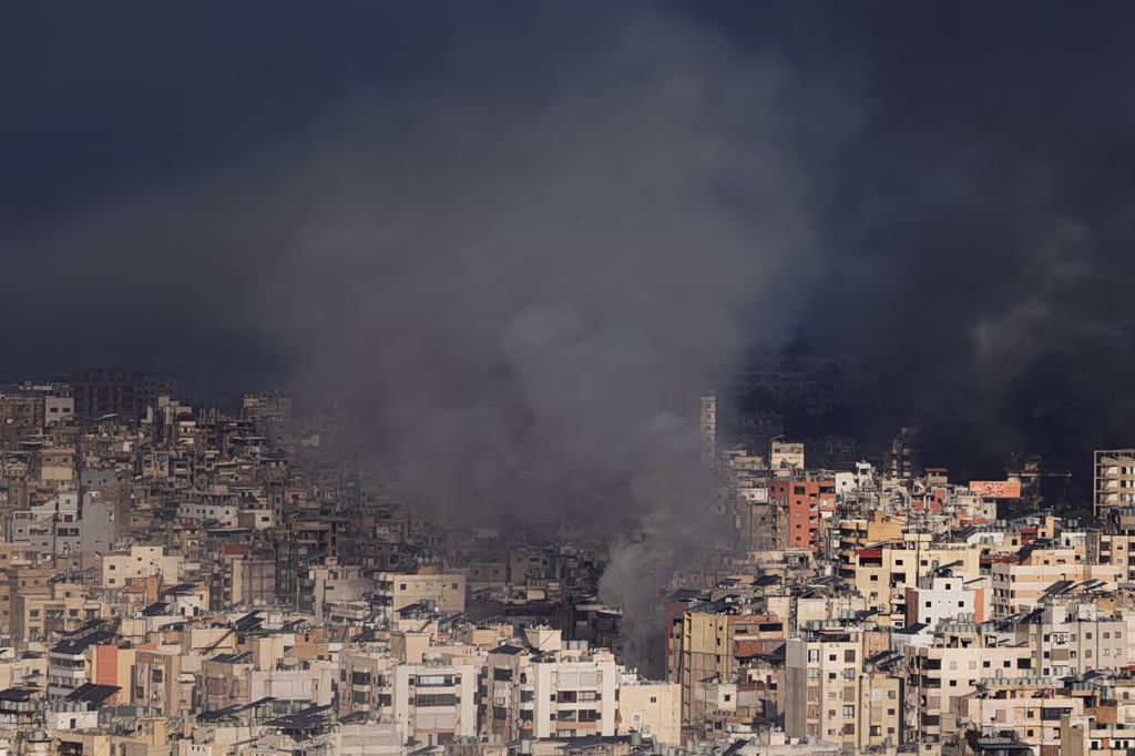 Axios: Τα πέντε πιθανά σενάρια για το πώς μπορεί να τελειώσει η κρίση στη Μέση Ανατολή