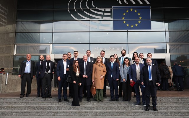 ΣΕΛΠΕ στο ΕΚ: "Στην Ευρώπη