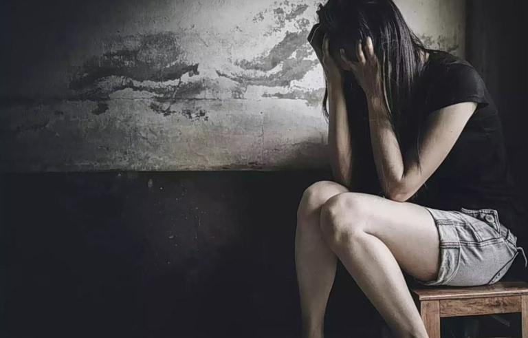 Νέα υπόθεση