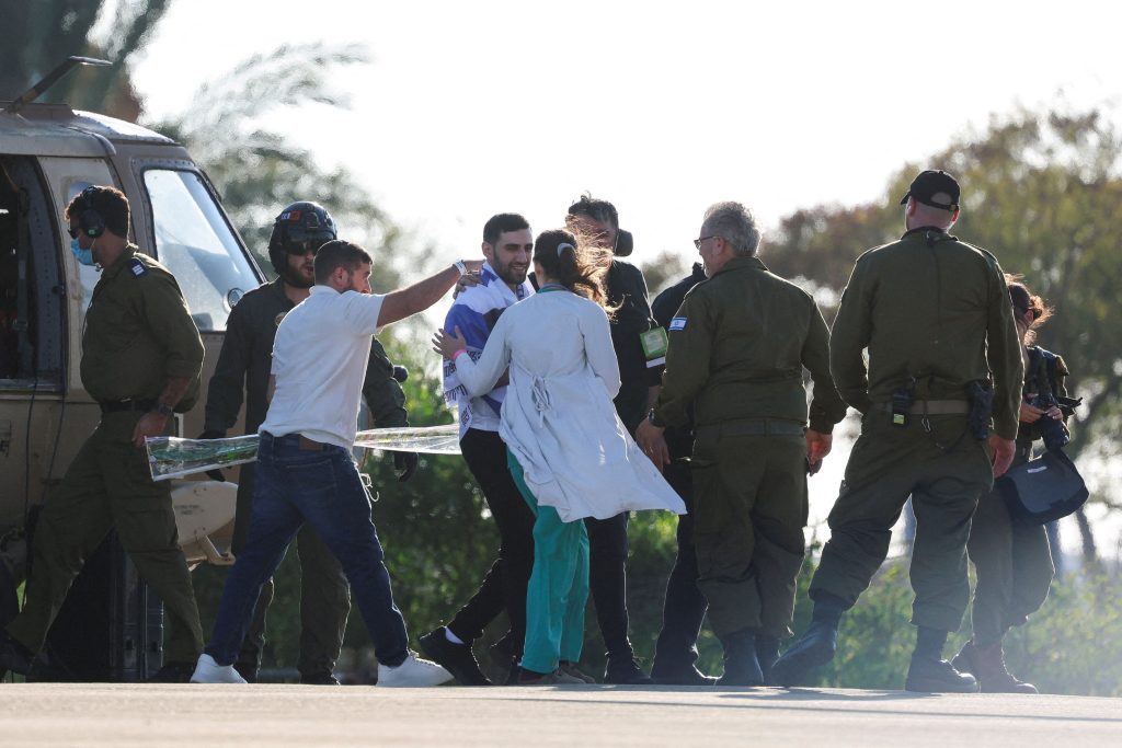 Ο γιος μας γύρισε, μπορούμε να αναπνεύσουμε ξανά