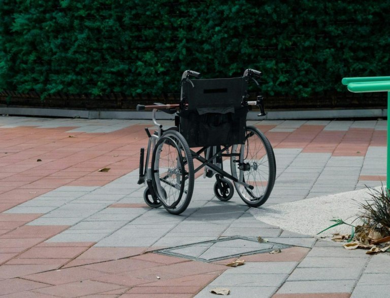 Νοτοπούλου: Αποκλείστηκε κοινωνική λειτουργός ΑμεΑ που πέτυχε σε διαγωνισμό αποκλειστικά για ΑμεΑ  Παραλογισμός