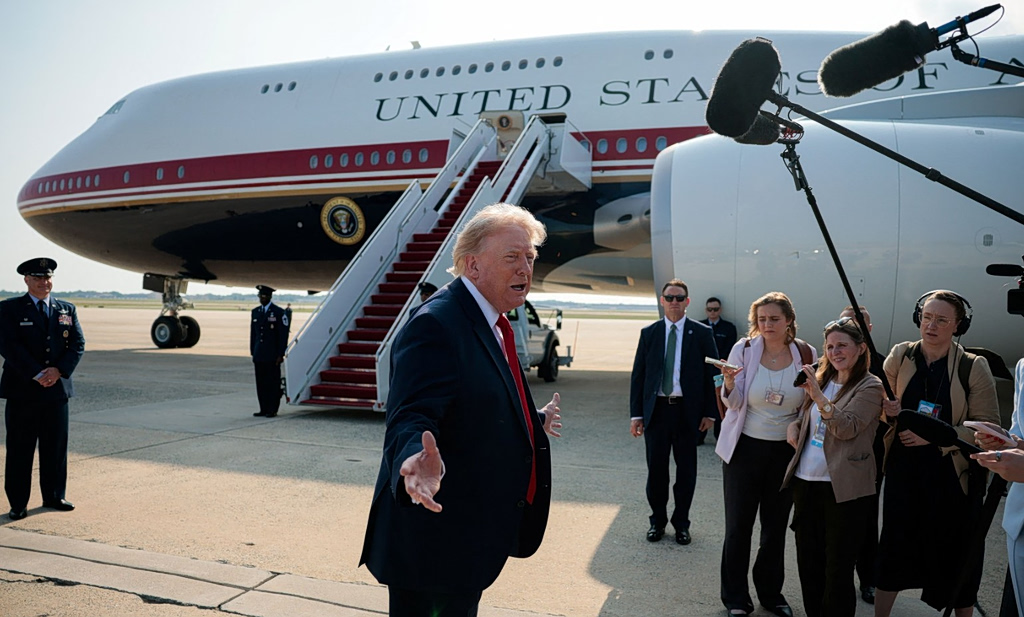 «Πόλεμος» Τραμπ με NYT για το Air Force One: Το «δώρο» από το Κατάρ που άναψε φωτιές στον Λευκό Οίκο