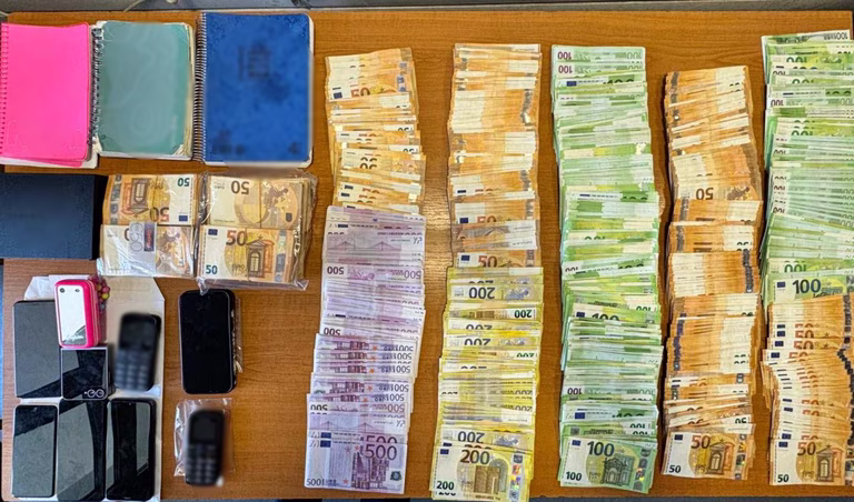 Συνεχίζονται οι έρευνες για το κύκλωμα σε Πολεοδομίες – Οι καταγγελίες, οι αρχηγοί και οι κωδικές λέξεις